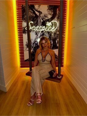 Meet your Posher, Makayla